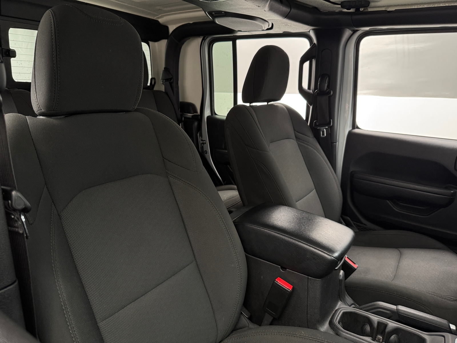 Thumbnail: 2023 Jeep Gladiator - 2