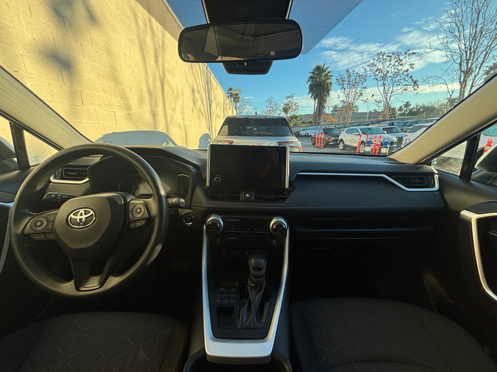 Thumbnail: 2025 Toyota RAV4 - 3