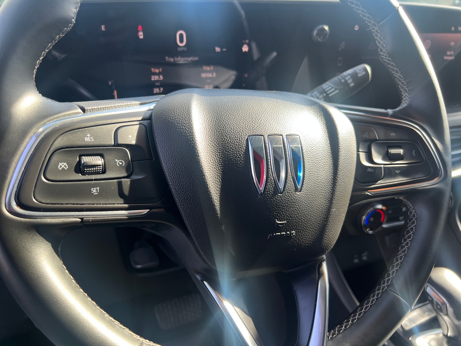 Thumbnail: 2025 Buick Encore GX - 5