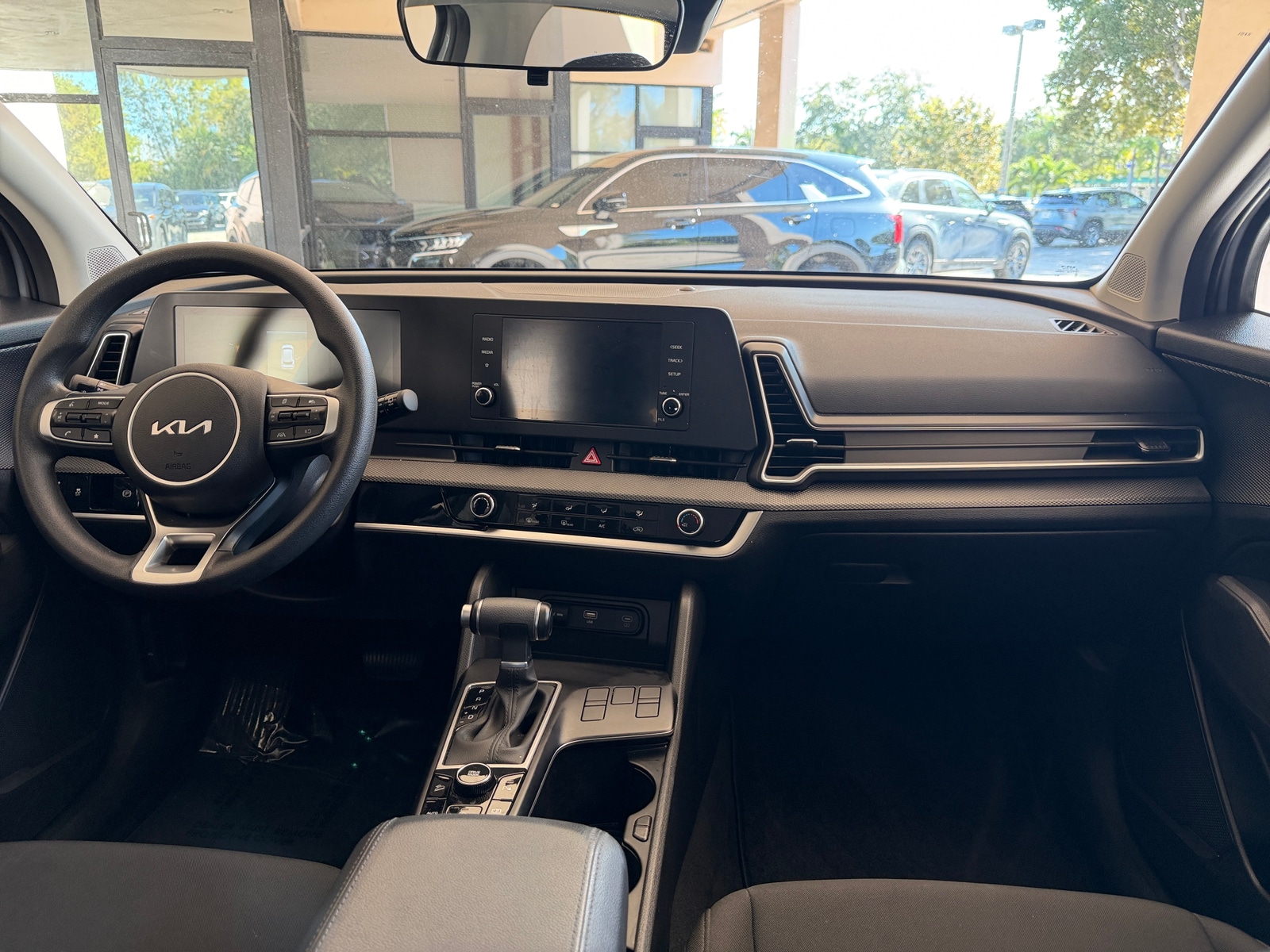 Thumbnail: 2025 Kia Sportage - 3