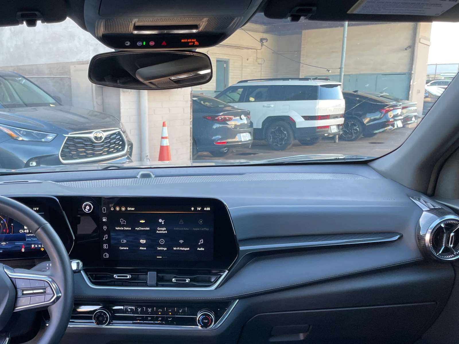 Thumbnail: 2025 Chevrolet Equinox - 3