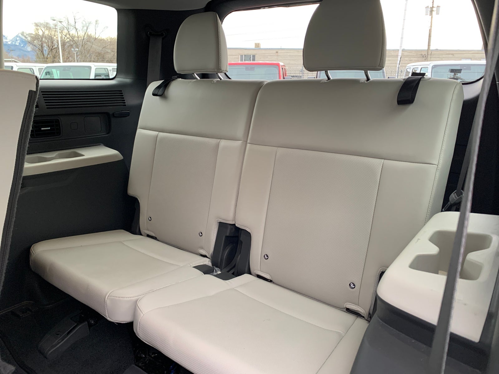 Thumbnail: 2025 Hyundai Santa Fe - 6