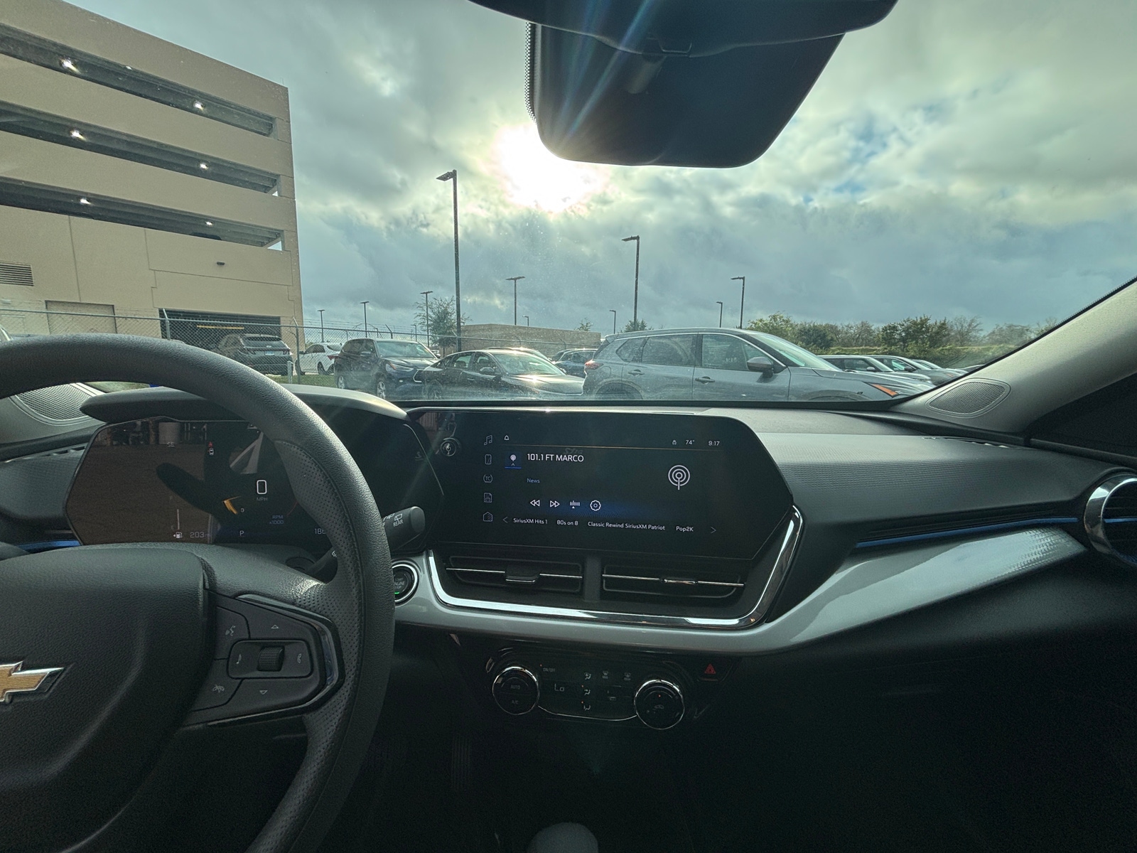 Thumbnail: 2025 Chevrolet Trax - 3