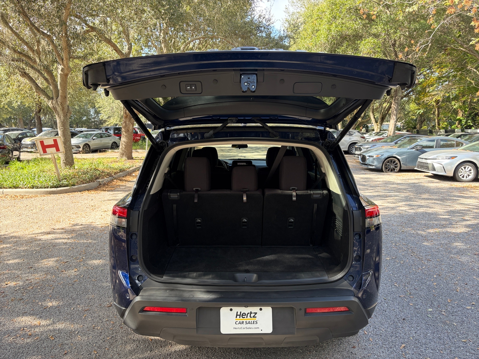 Thumbnail: 2025 Nissan Pathfinder - 5