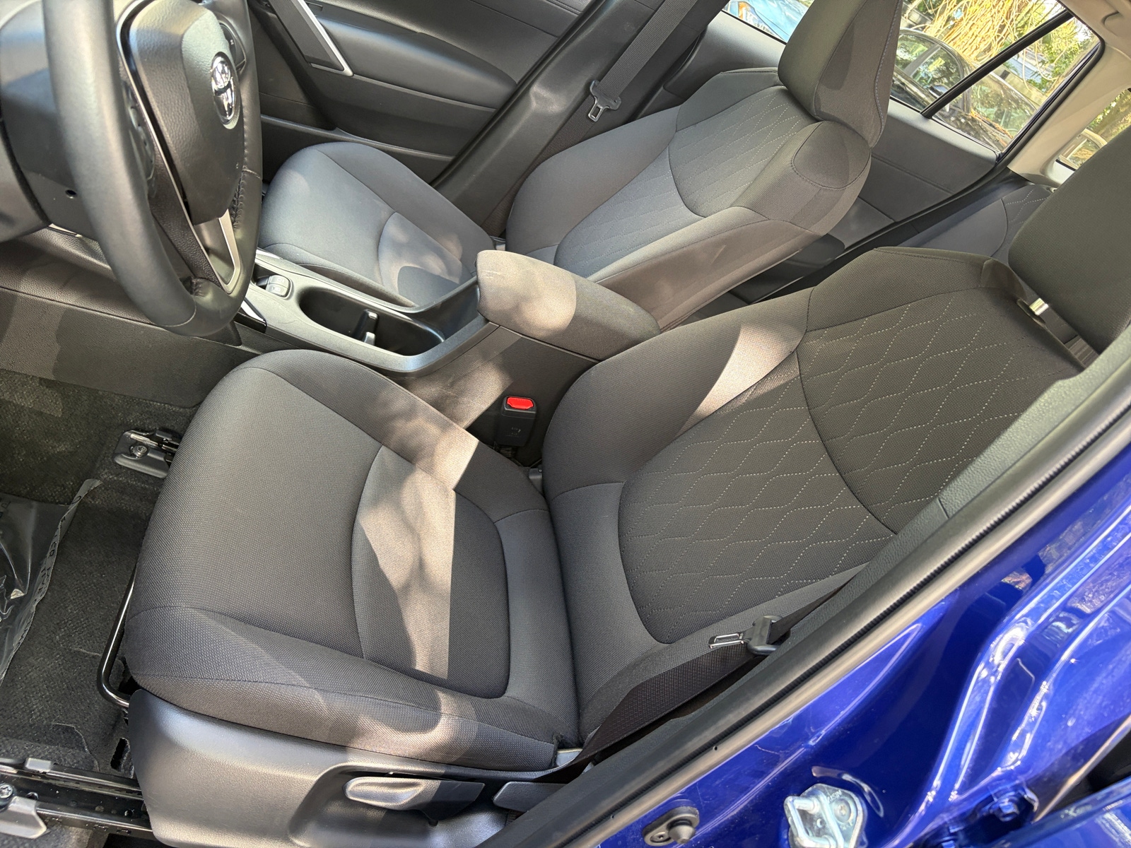 Thumbnail: 2025 Toyota Corolla Cross - 2