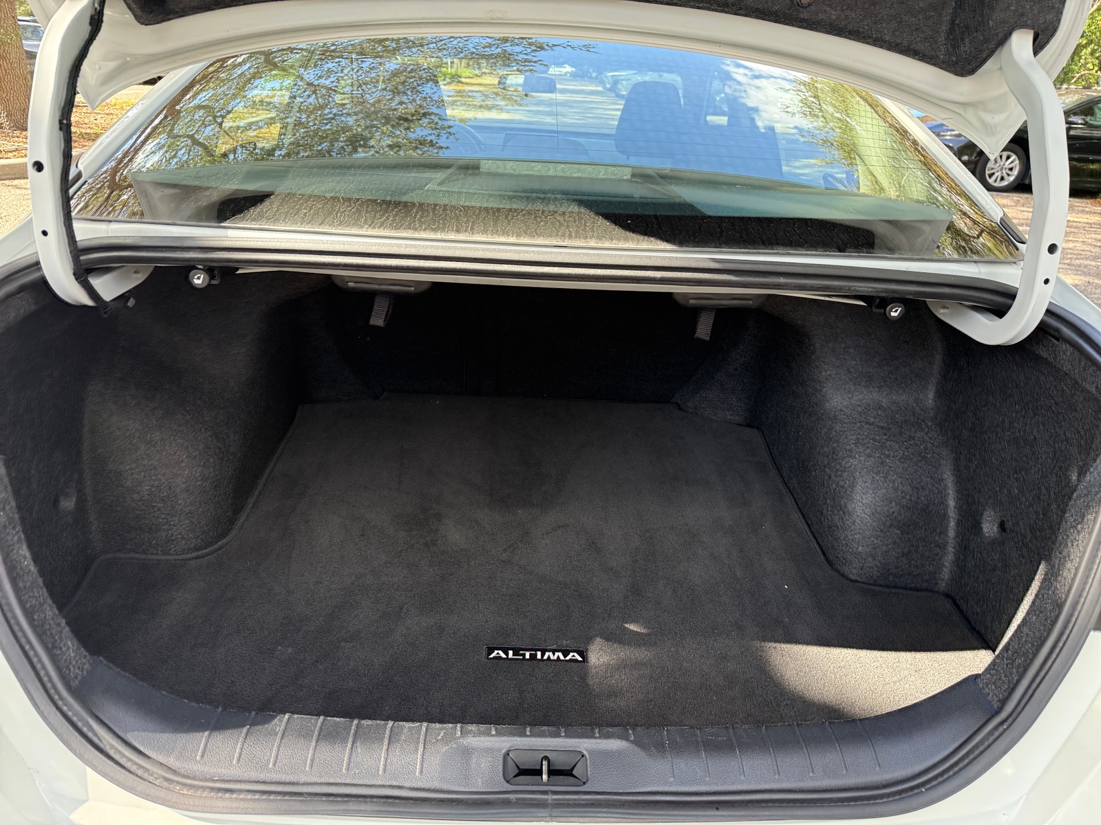 Thumbnail: 2025 Nissan Altima - 4