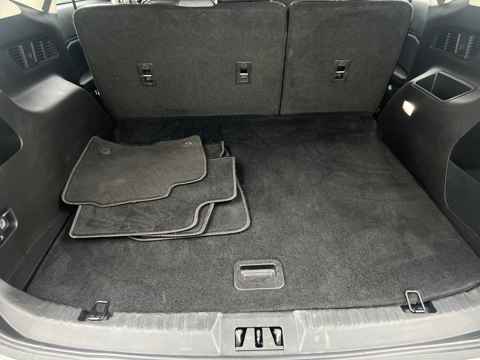 Thumbnail: 2024 Ford Edge - 6