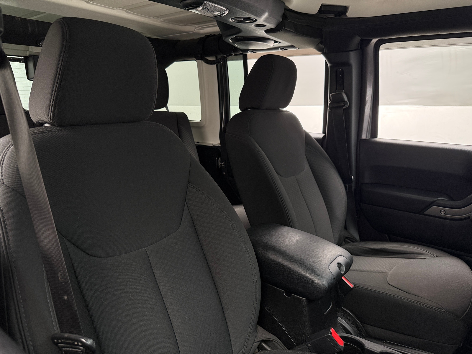 Thumbnail: 2014 Jeep Wrangler - 2