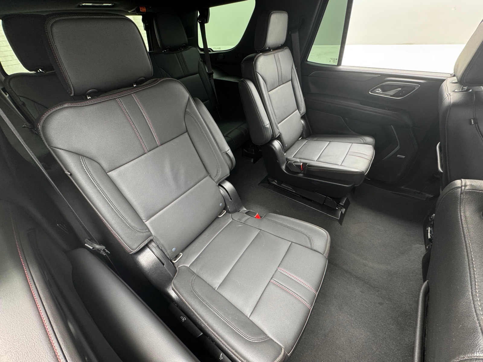 Thumbnail: 2021 Chevrolet Tahoe - 5