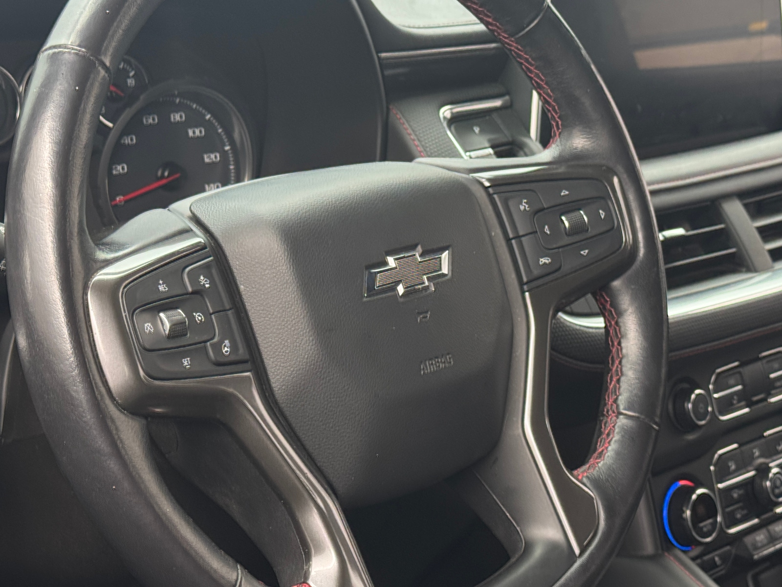 Thumbnail: 2021 Chevrolet Tahoe - 4