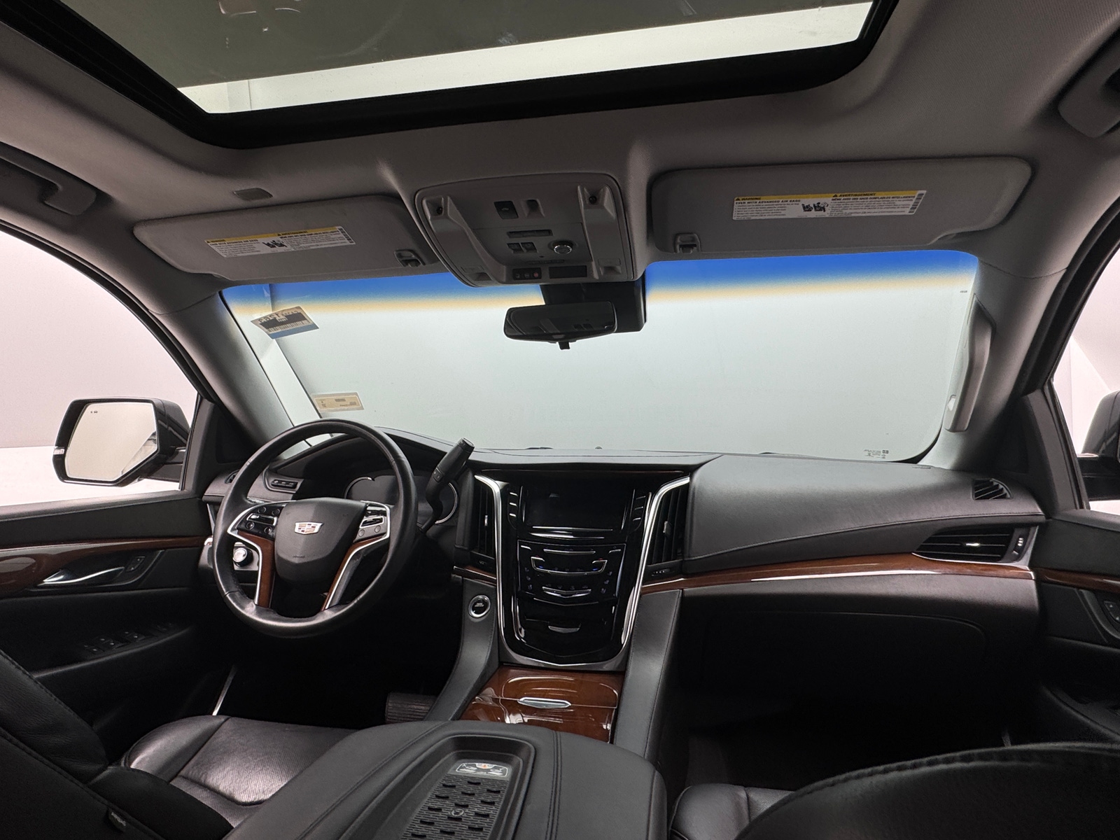 Thumbnail: 2017 Cadillac Escalade - 2