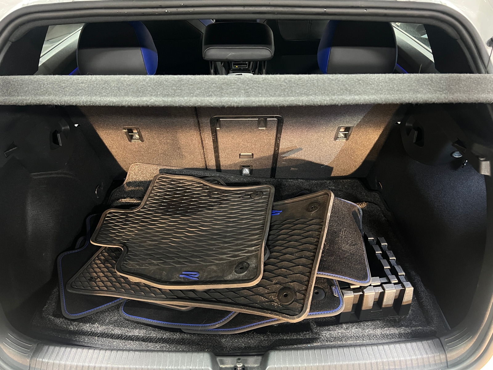 Thumbnail: 2024 Volkswagen Golf - 6