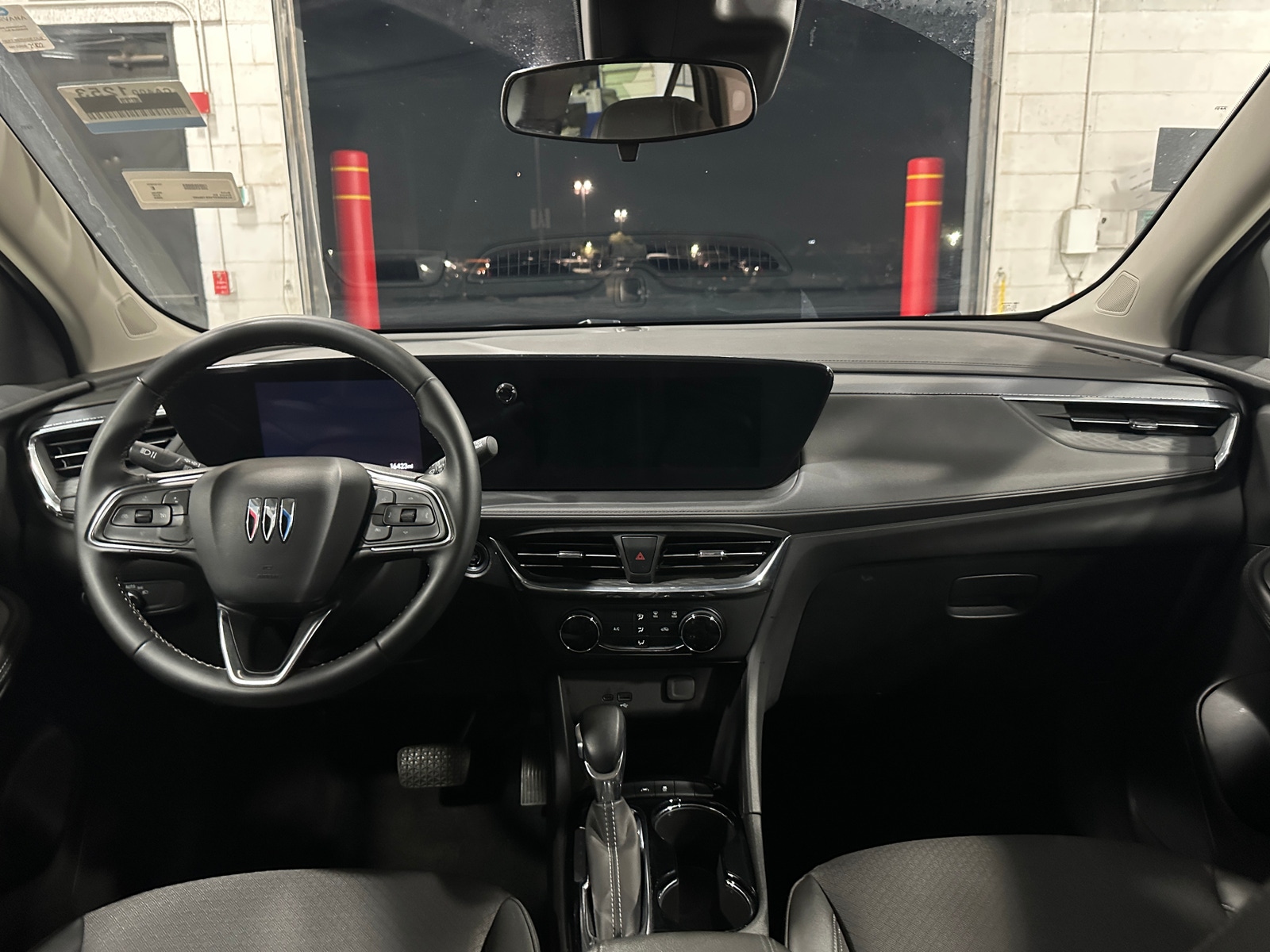 Thumbnail: 2025 Buick Encore GX - 3