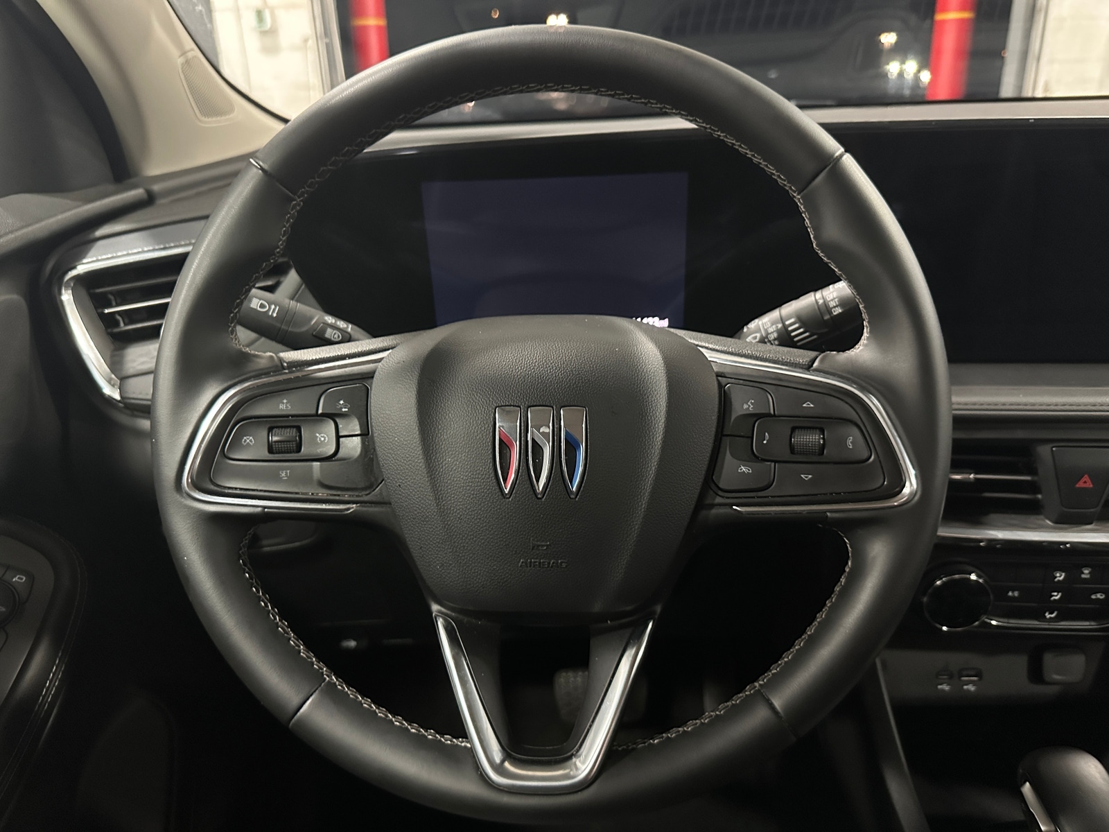 Thumbnail: 2025 Buick Encore GX - 5