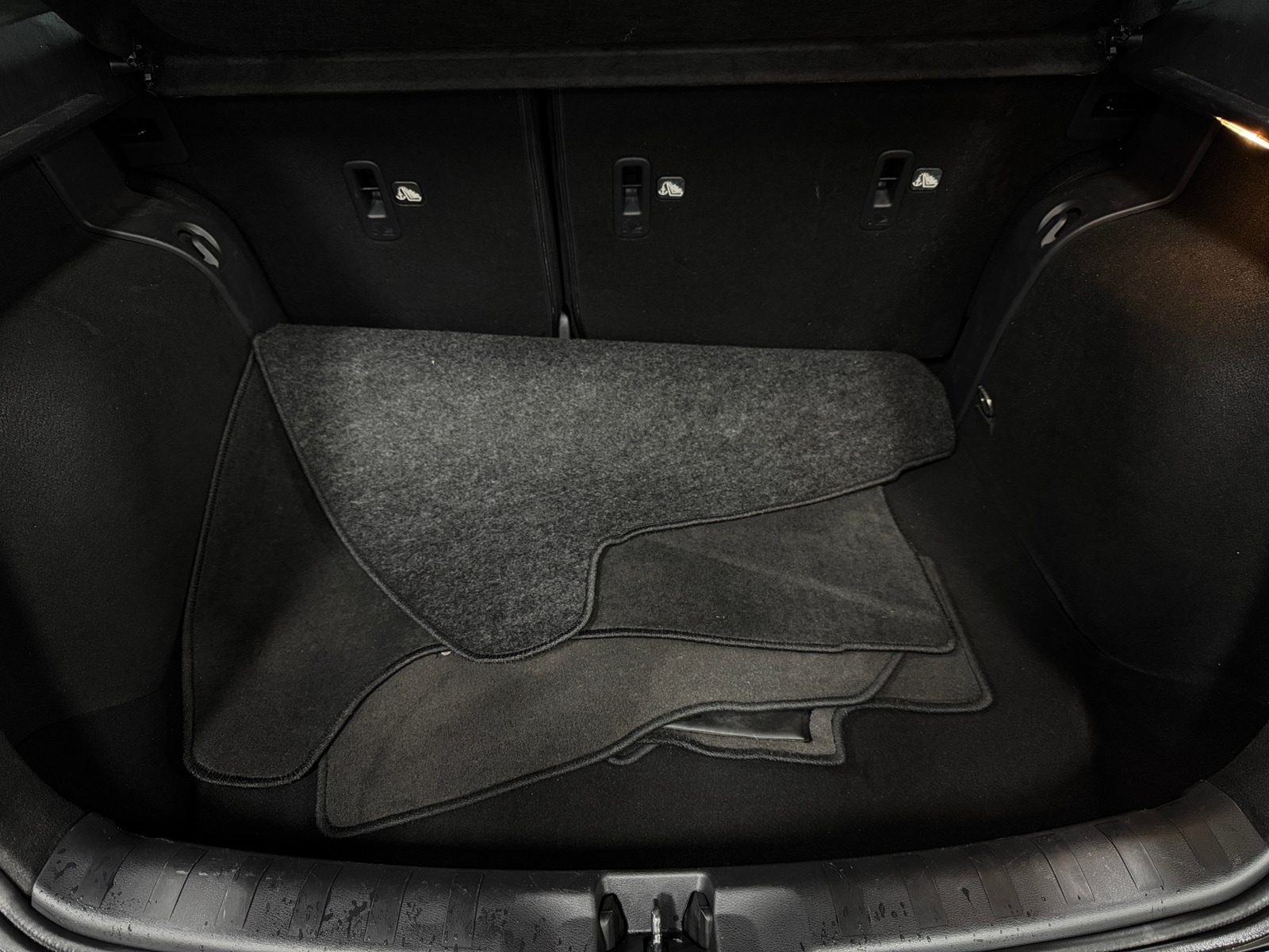 Thumbnail: 2021 Nissan Kicks - 7