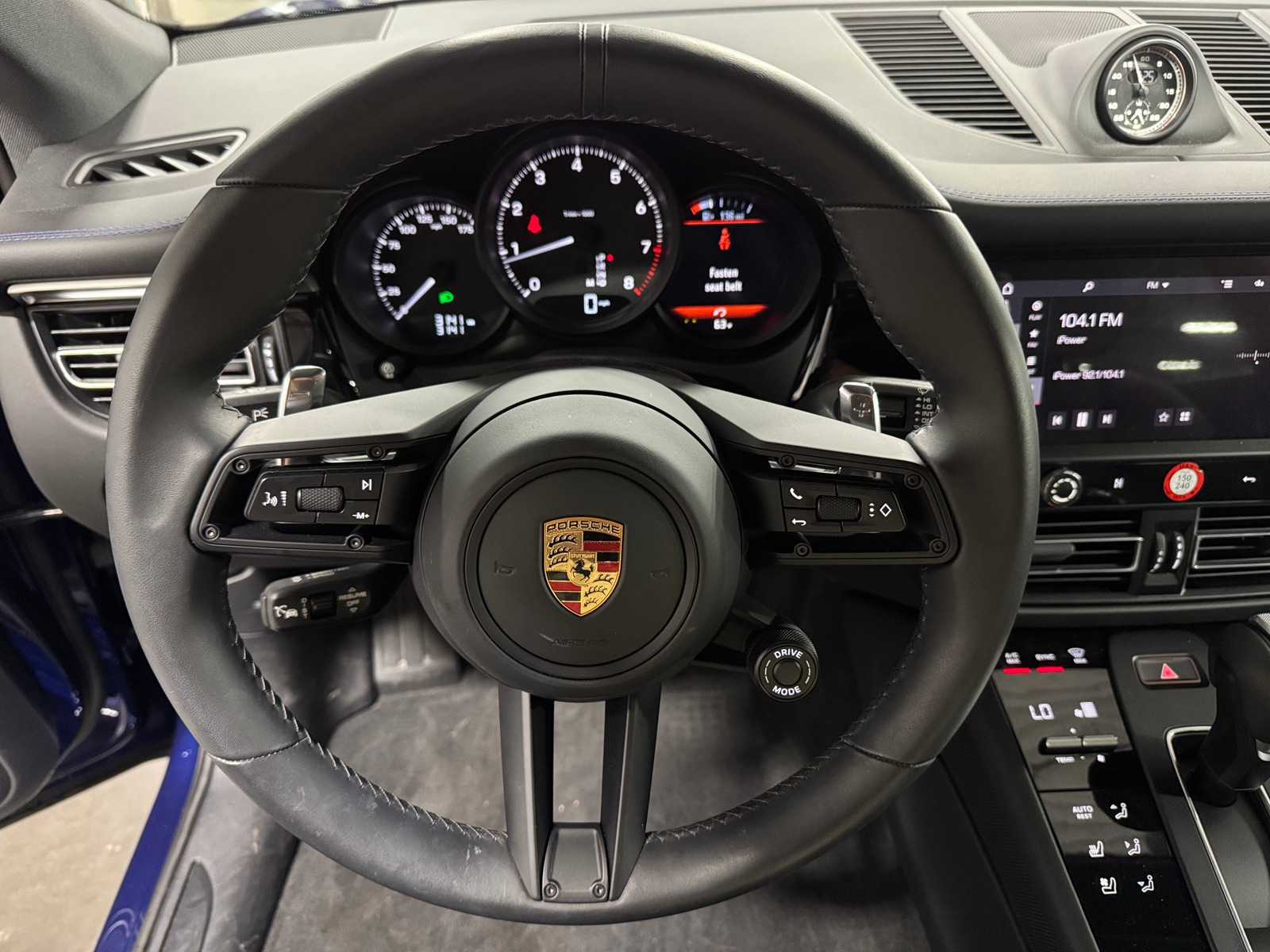 Thumbnail: 2024 Porsche Macan - 4