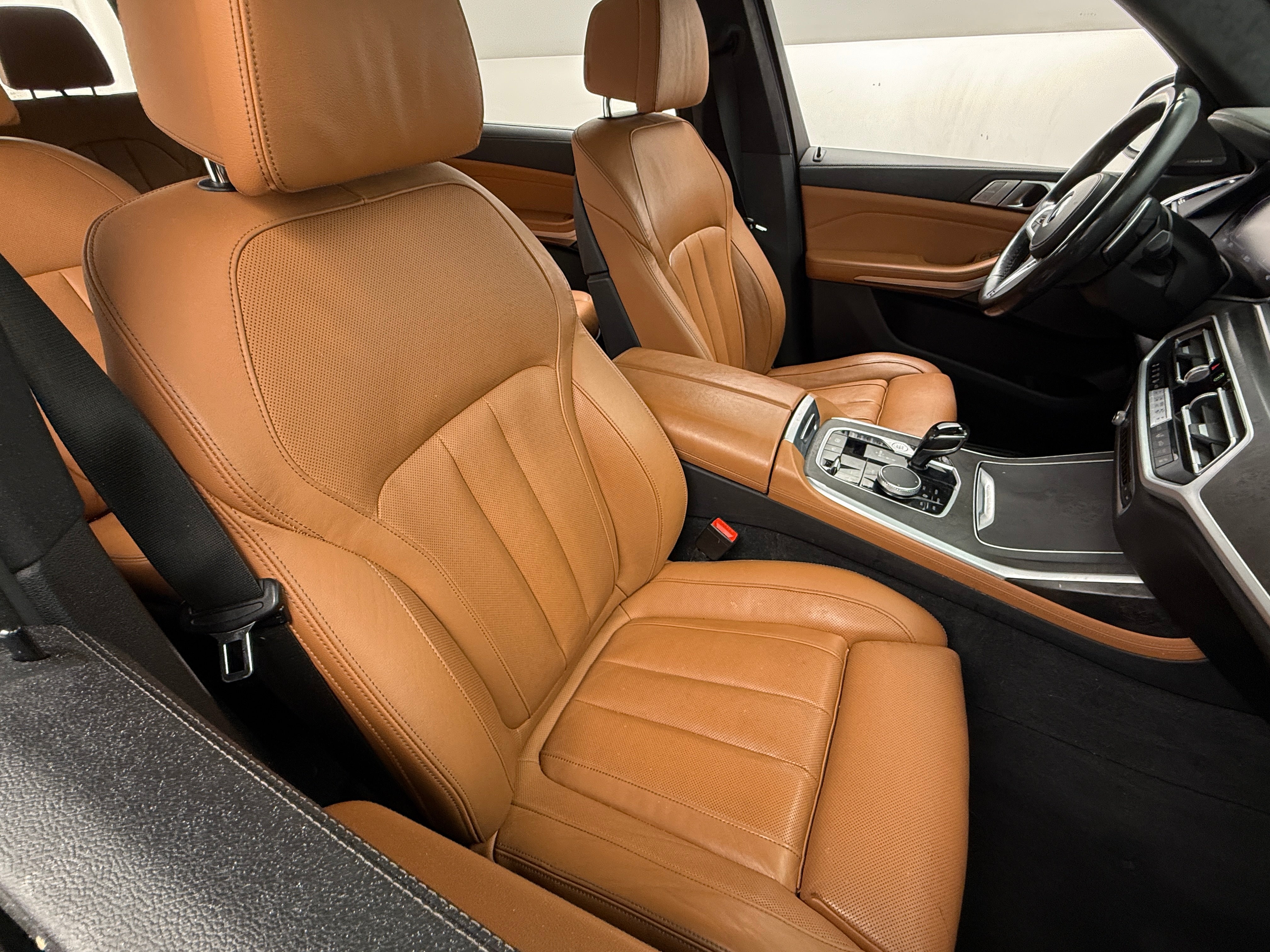 2021 BMW X7