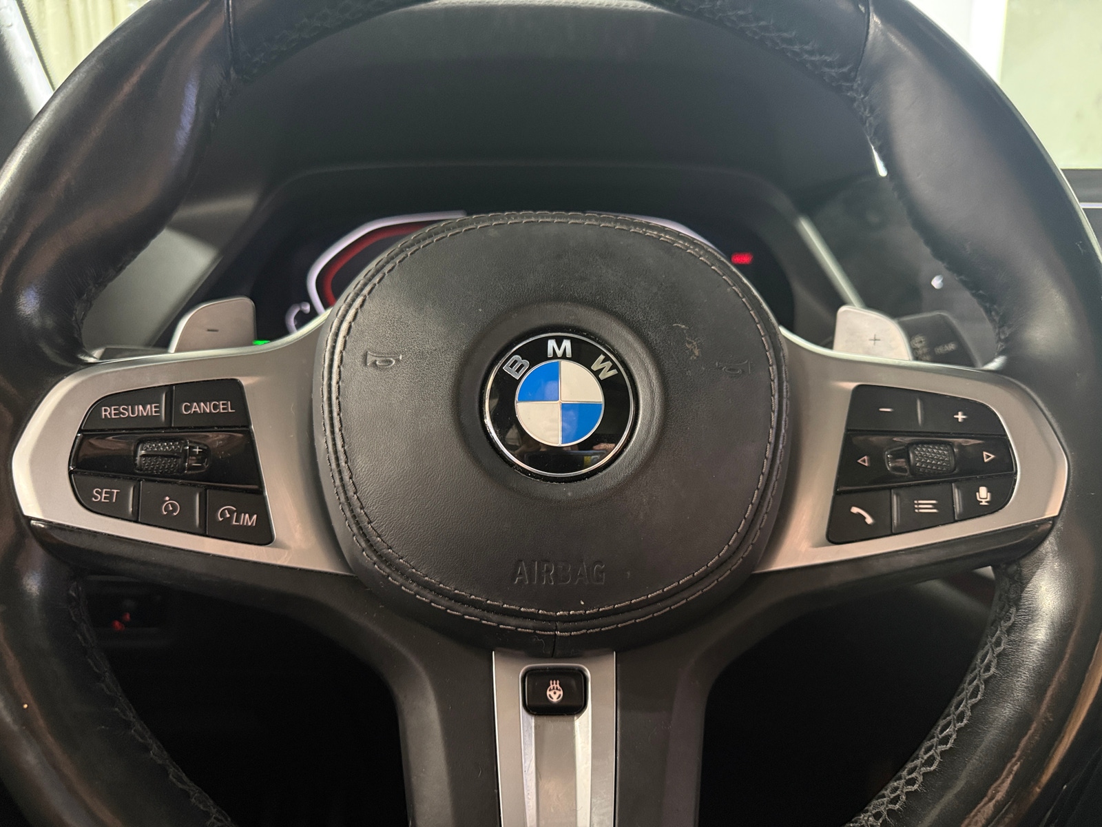 Thumbnail: 2021 BMW X7 - 4