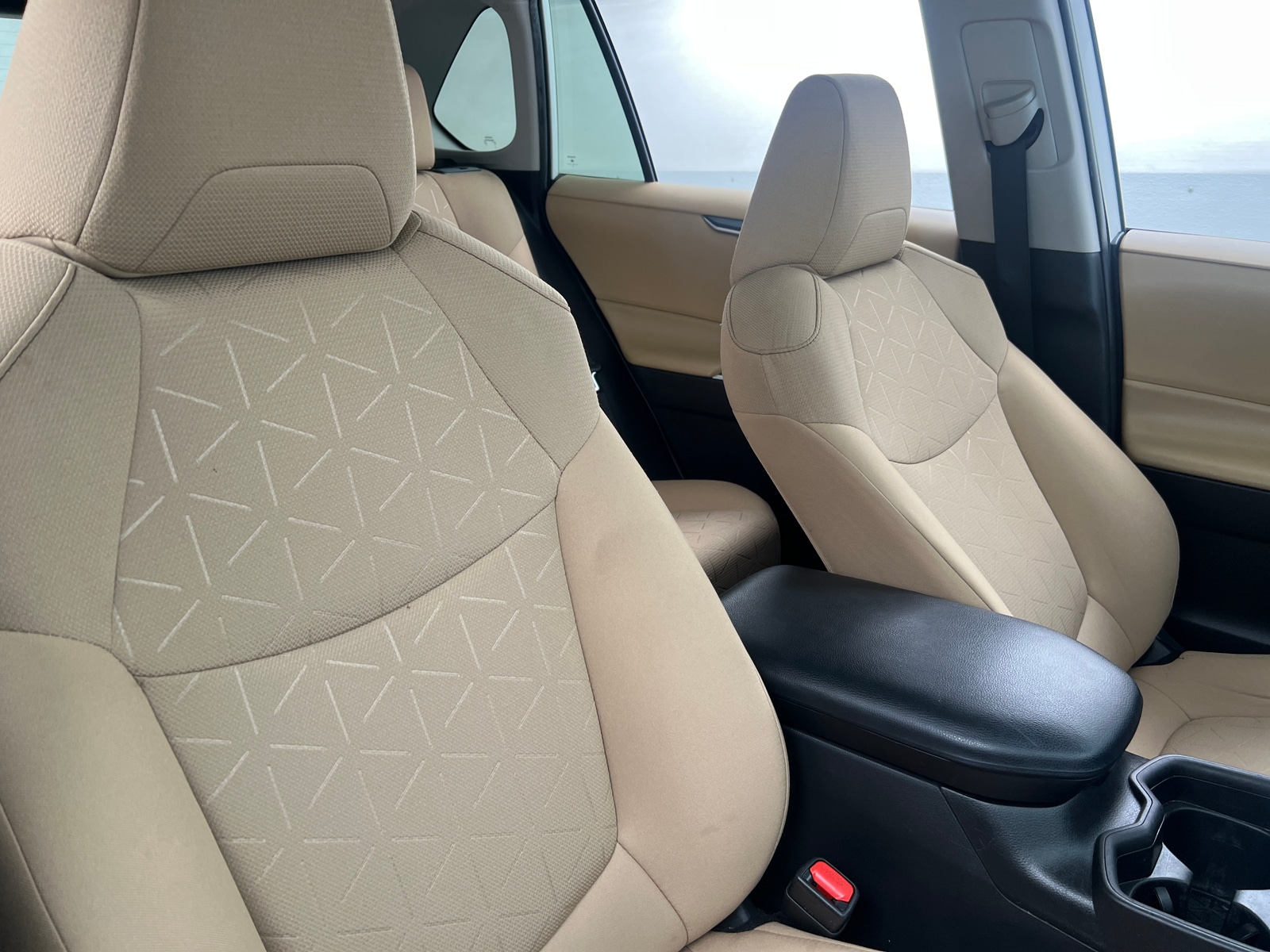 Thumbnail: 2021 Toyota RAV4 - 2