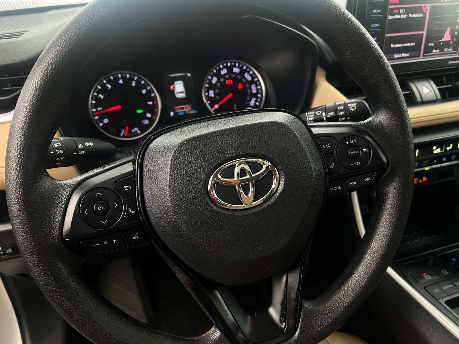 Thumbnail: 2021 Toyota RAV4 - 5