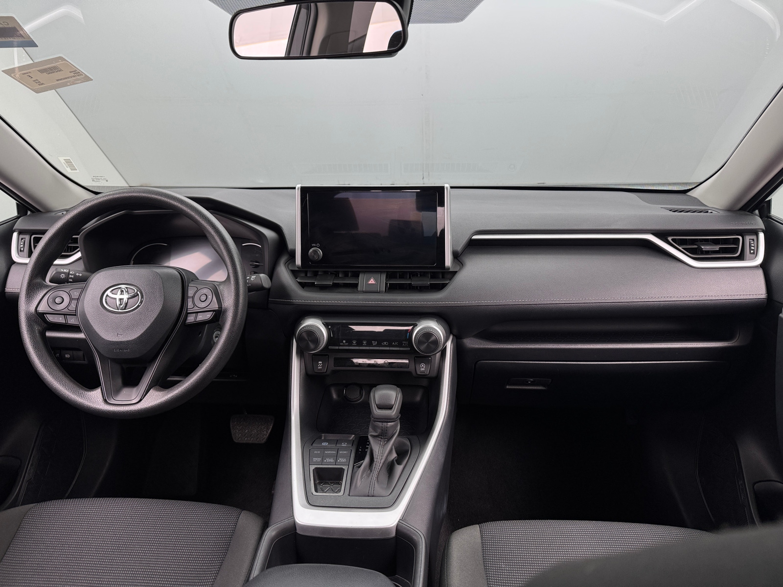 Thumbnail: 2025 Toyota RAV4 - 3