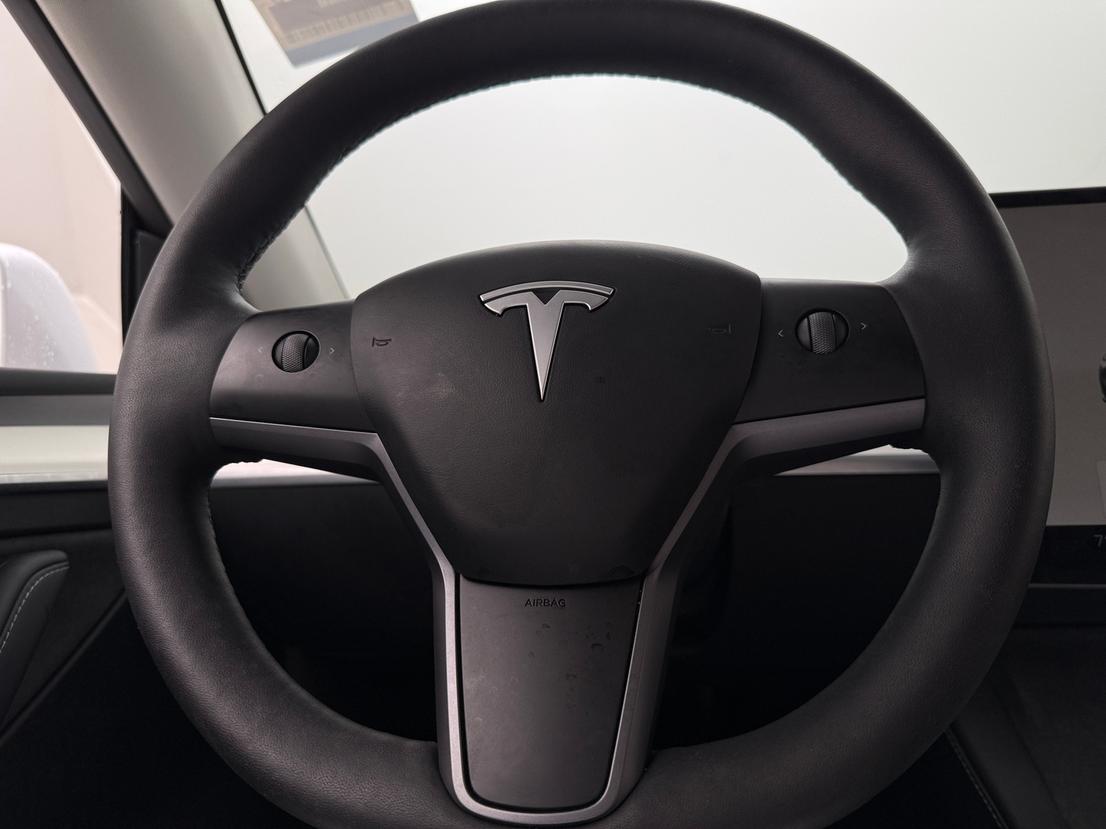 Thumbnail: 2023 Tesla Model Y - 4