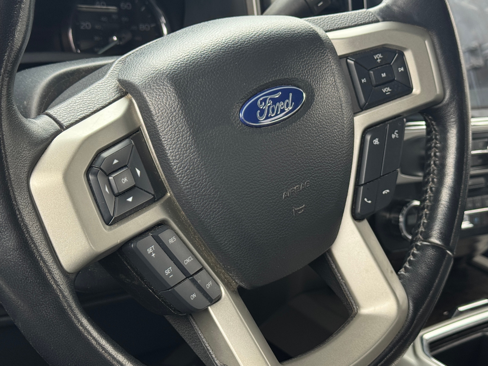 Thumbnail: 2022 Ford Econoline - 4