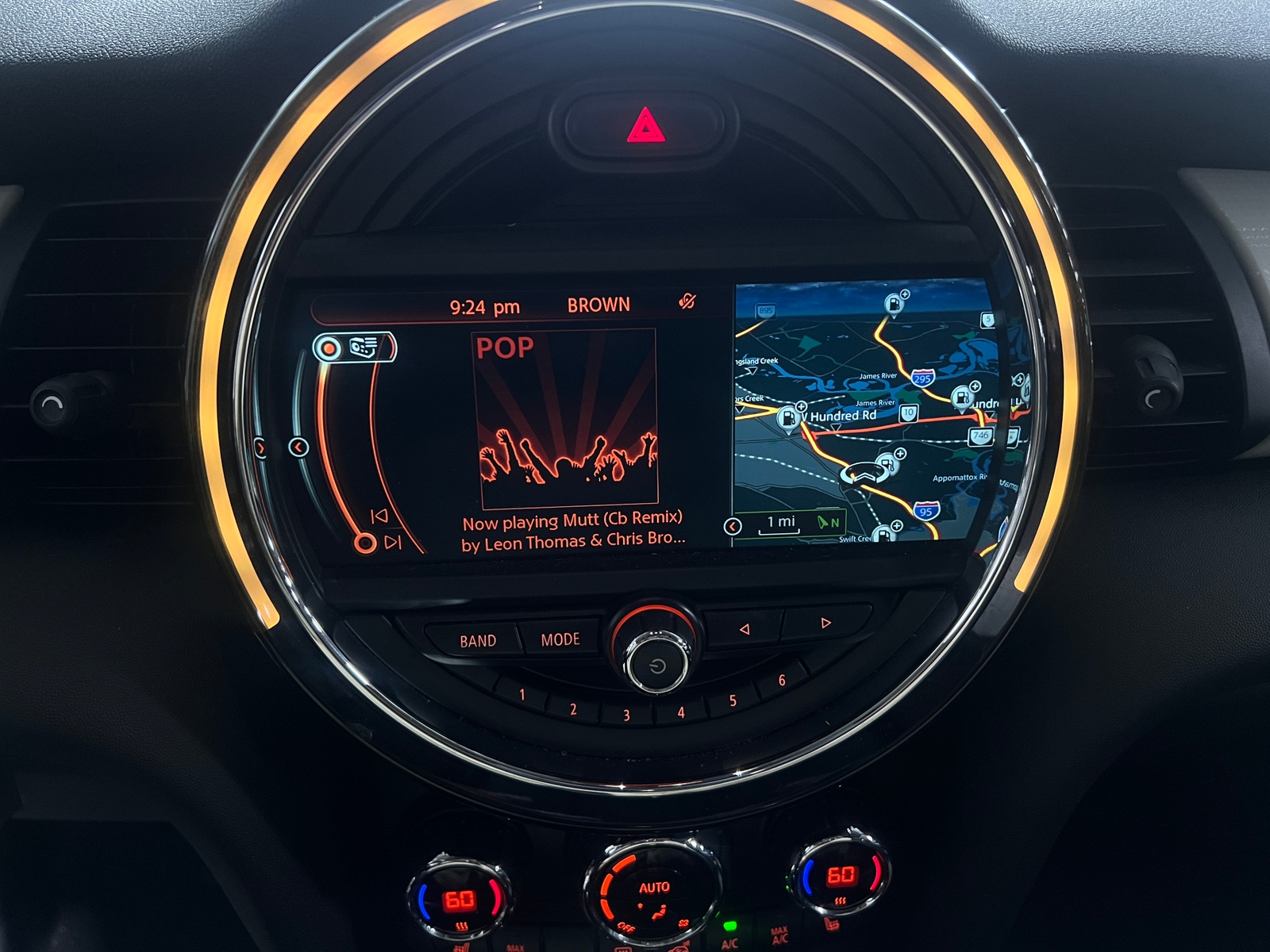 Thumbnail: 2016 MINI Cooper Hardtop - 3