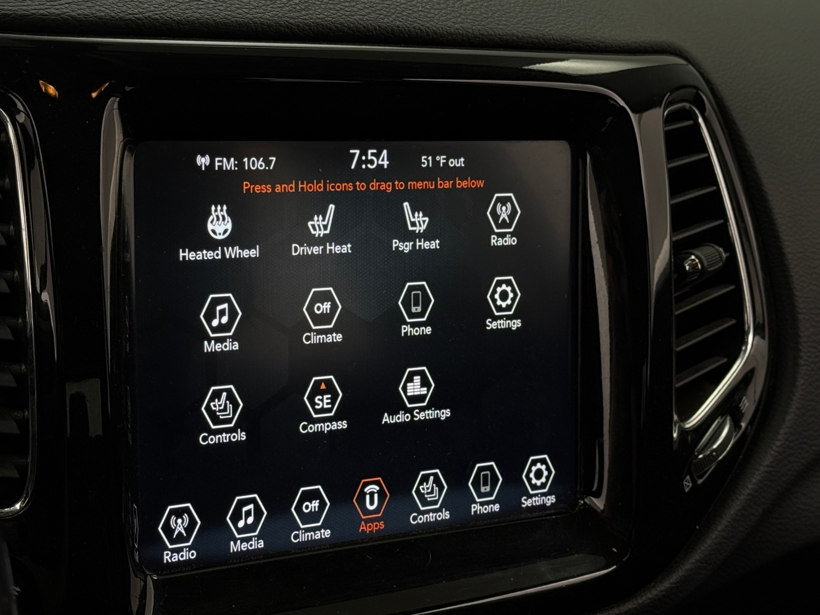 Thumbnail: 2020 Jeep Compass - 3