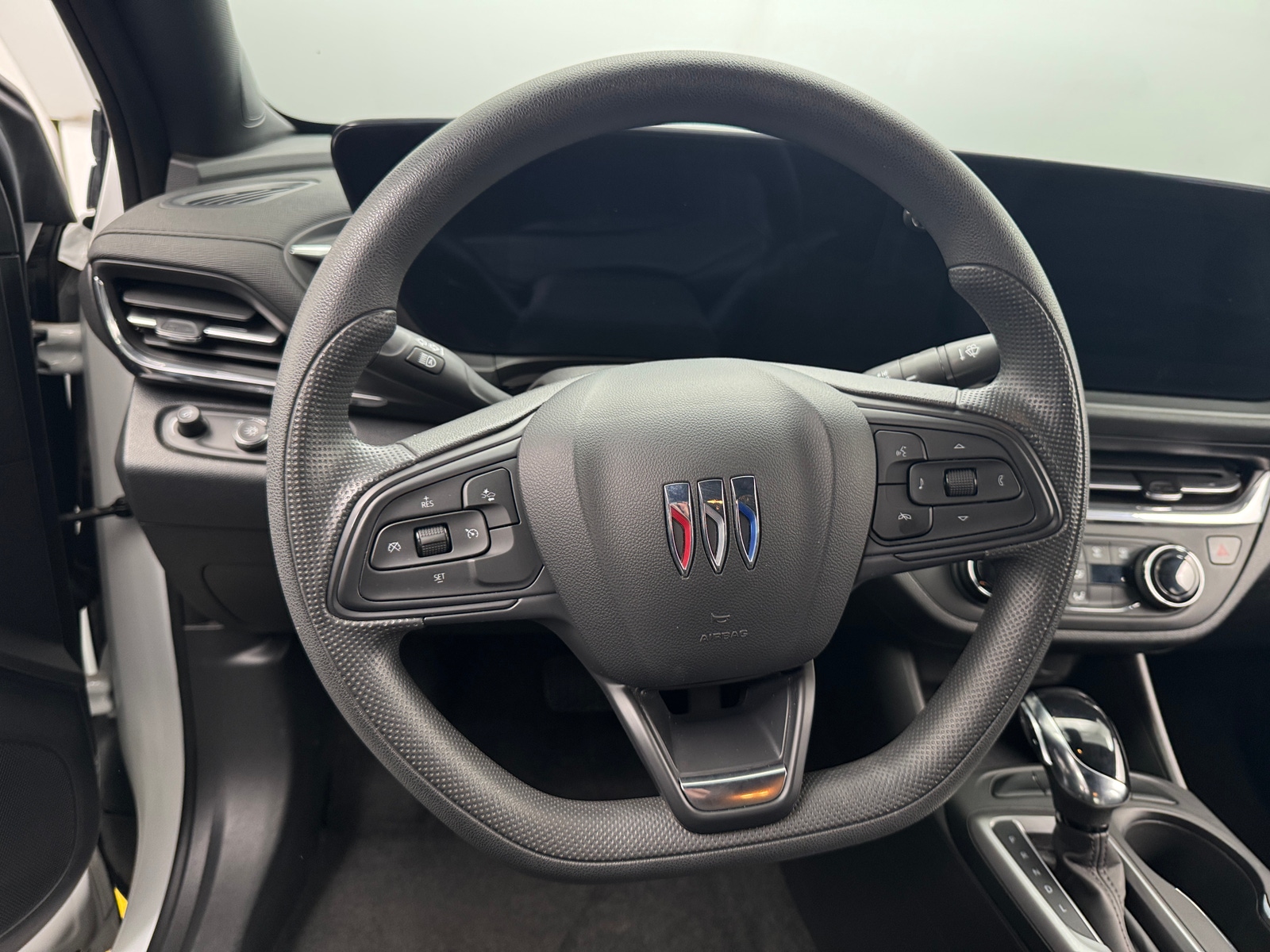 Thumbnail: 2025 Buick Envista - 4