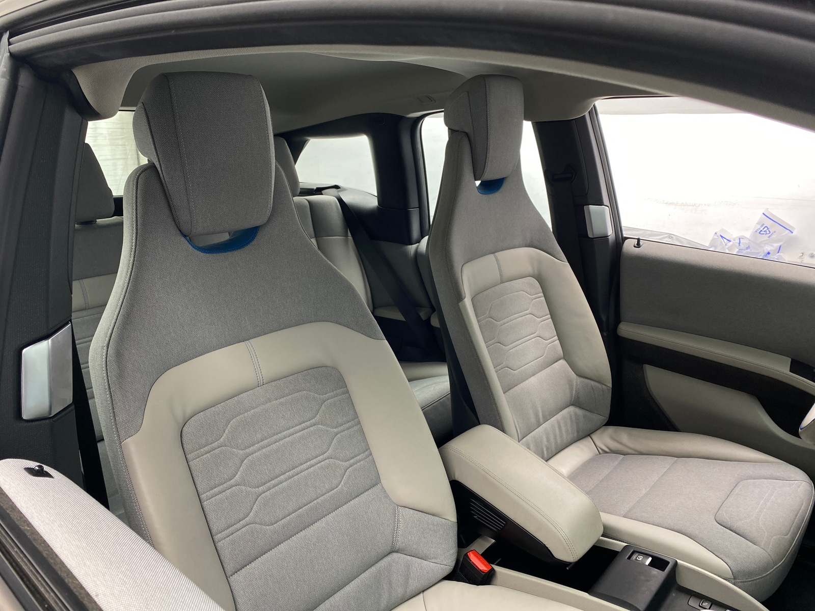 Thumbnail: 2018 BMW i3 - 2