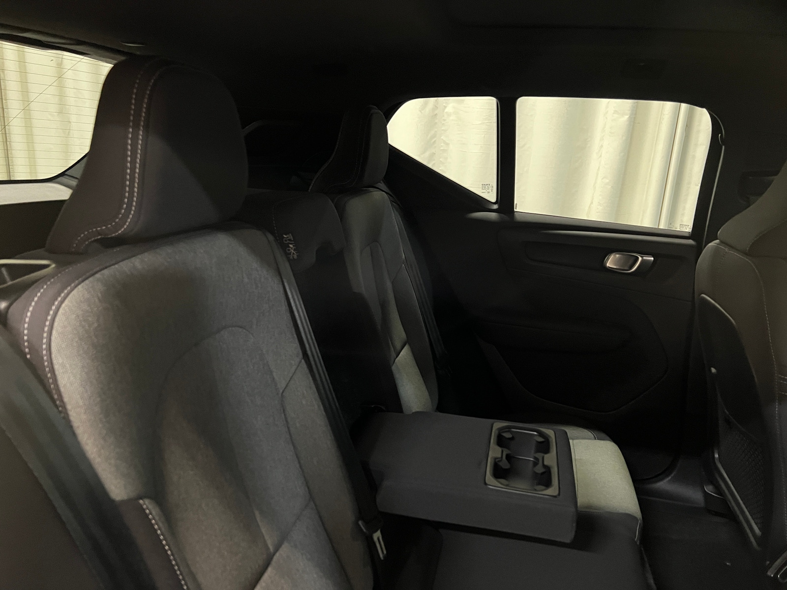 Thumbnail: 2024 Volvo XC40 - 6