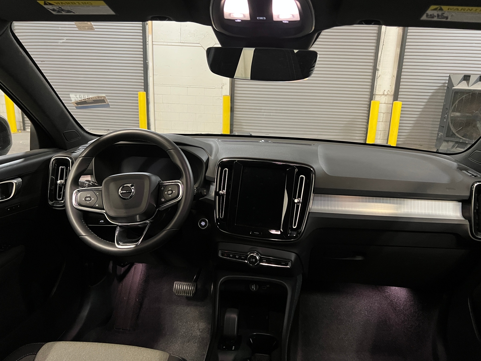 Thumbnail: 2024 Volvo XC40 - 3