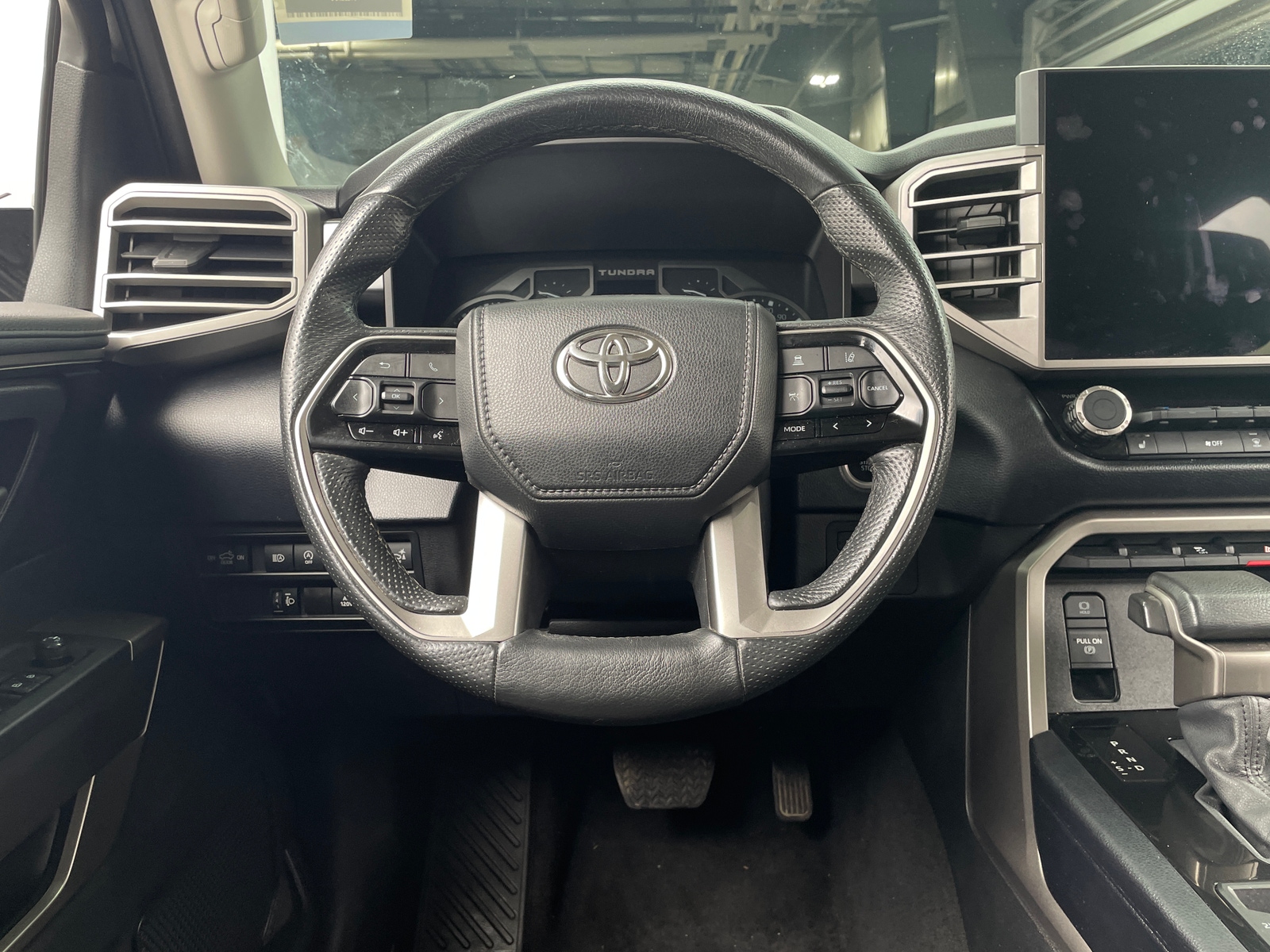 Thumbnail: 2022 Toyota Tundra - 5