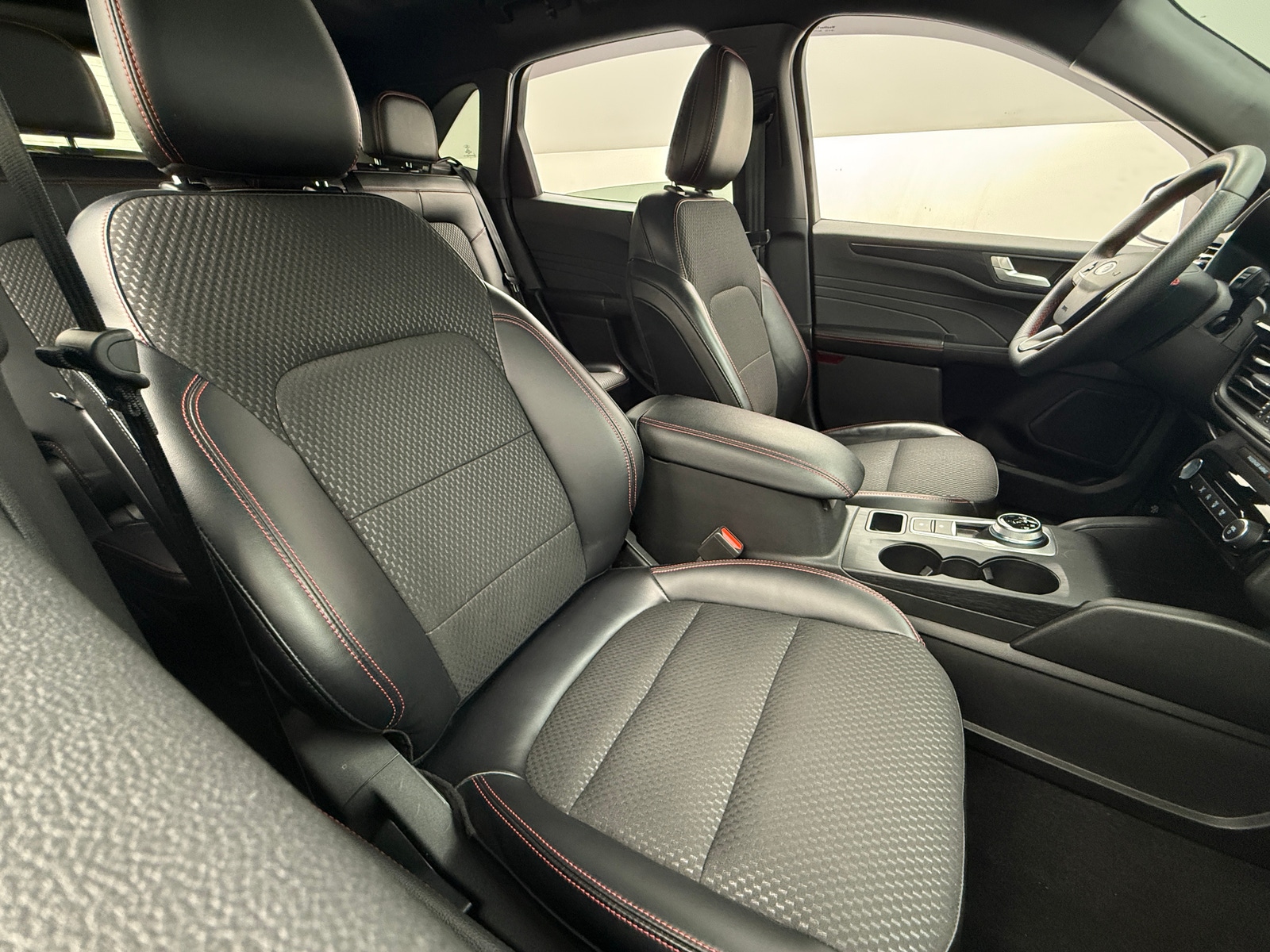 Thumbnail: 2023 Ford Escape - 2