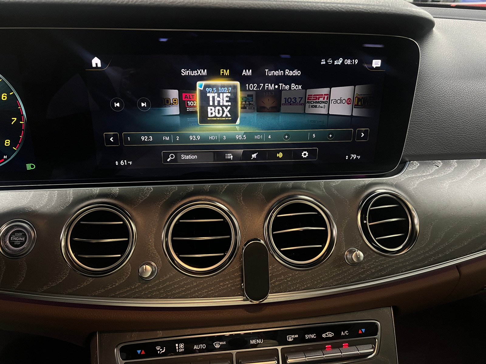 Thumbnail: 2023 Mercedes-Benz E-Class - 3