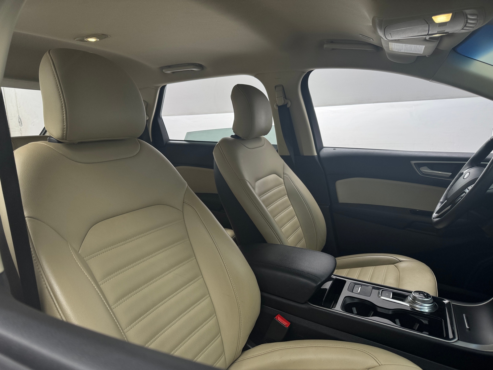 Thumbnail: 2019 Ford Edge - 2