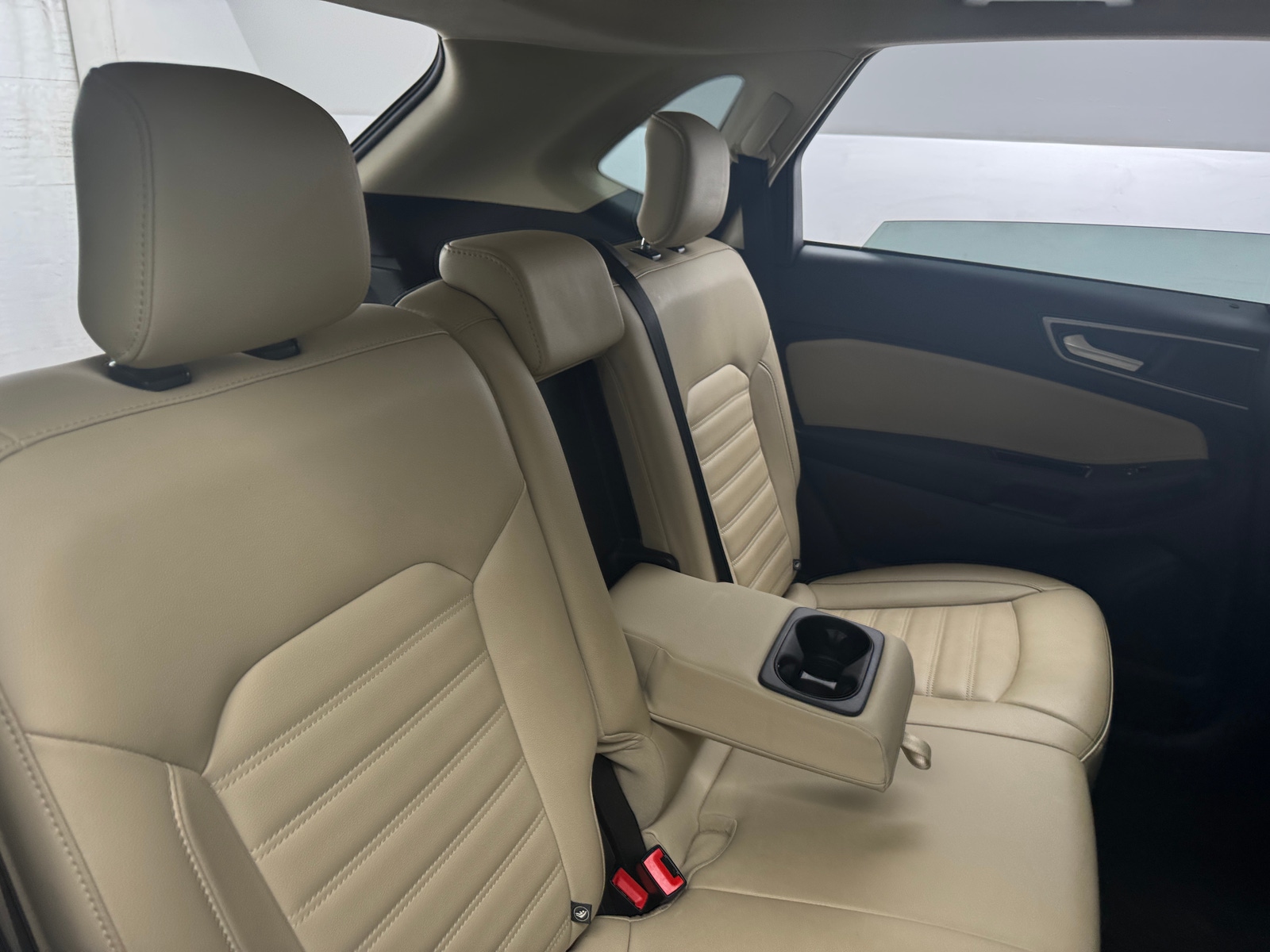 Thumbnail: 2019 Ford Edge - 6