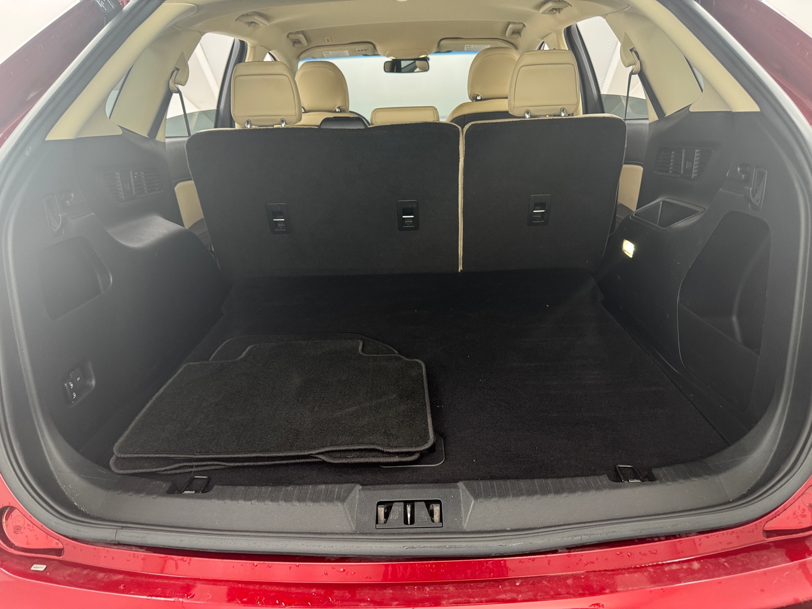 Thumbnail: 2019 Ford Edge - 7