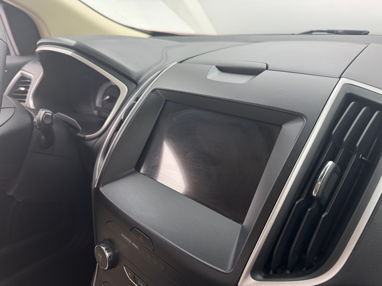 Thumbnail: 2019 Ford Edge - 4