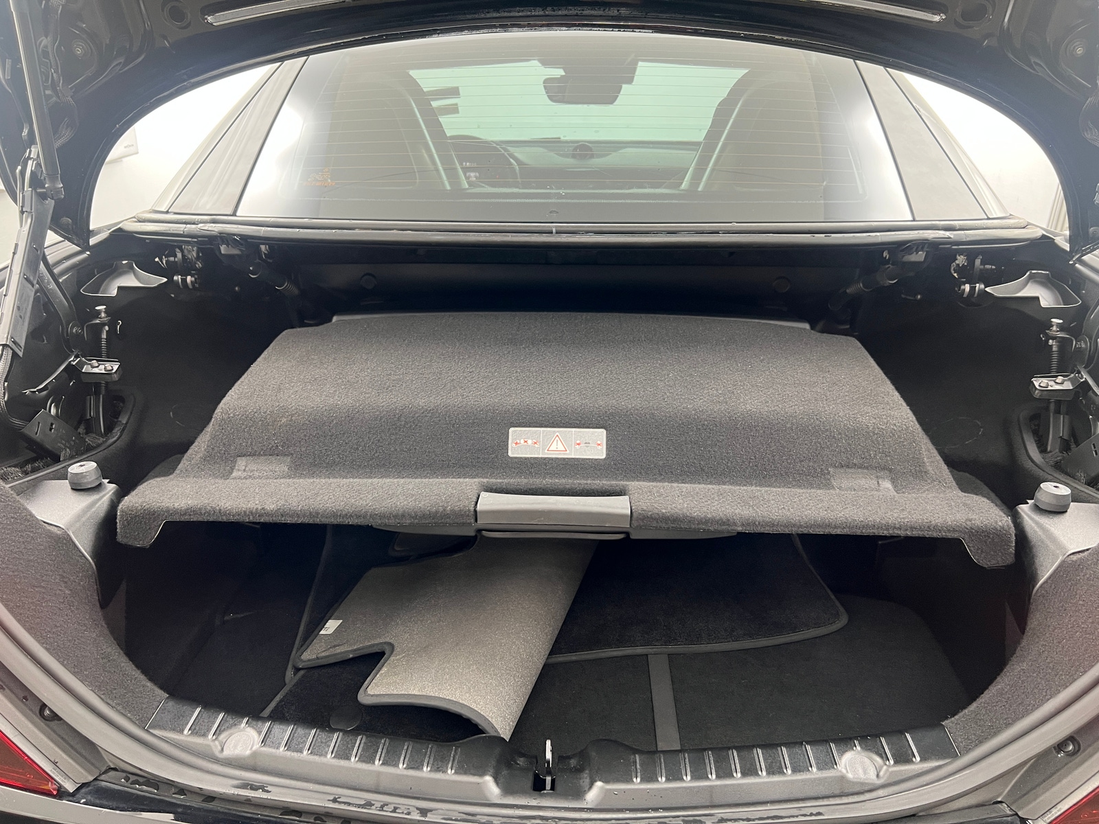 Thumbnail: 2017 Mercedes-Benz SLC - 4