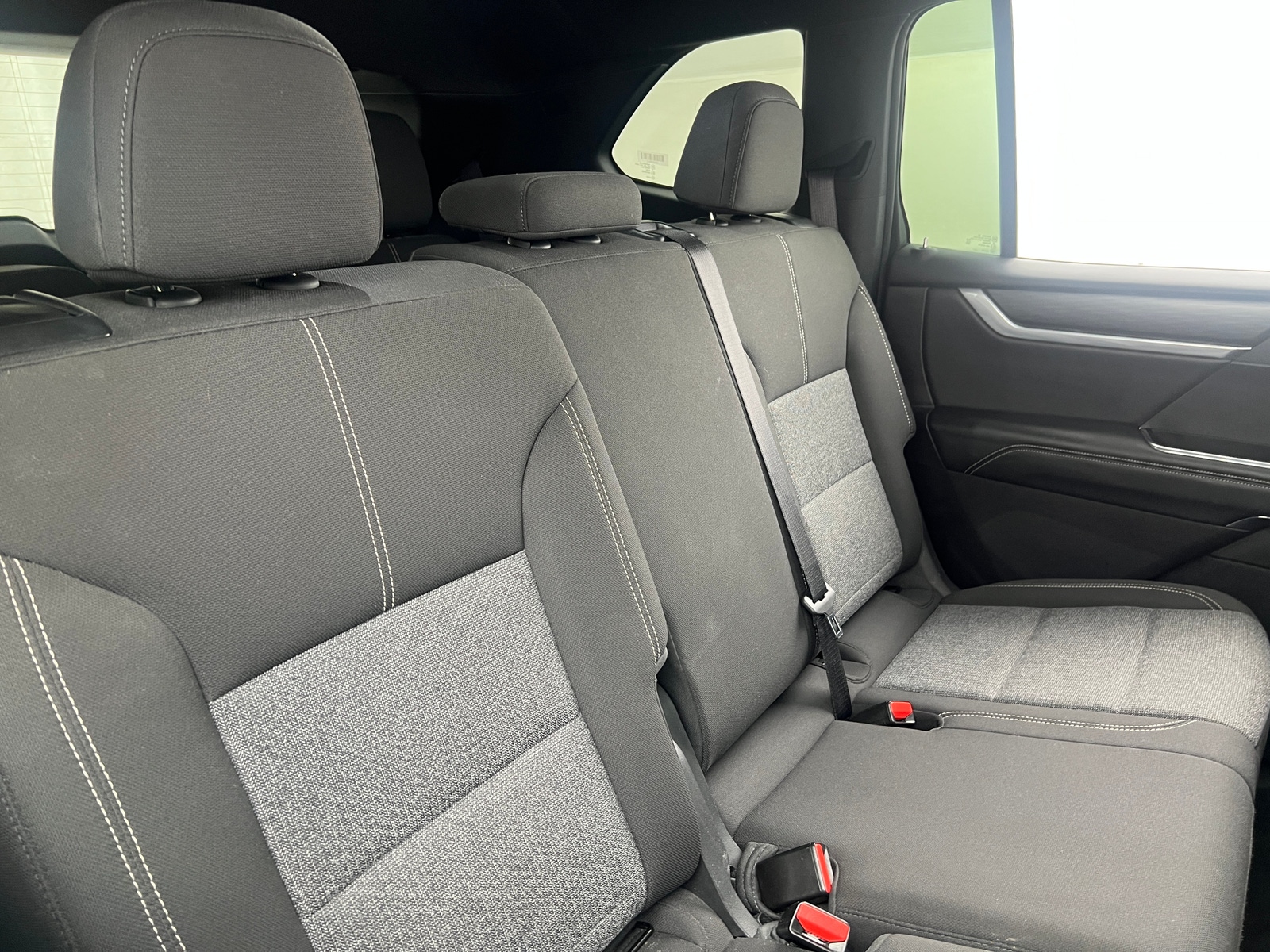 Thumbnail: 2025 GMC Acadia - 6