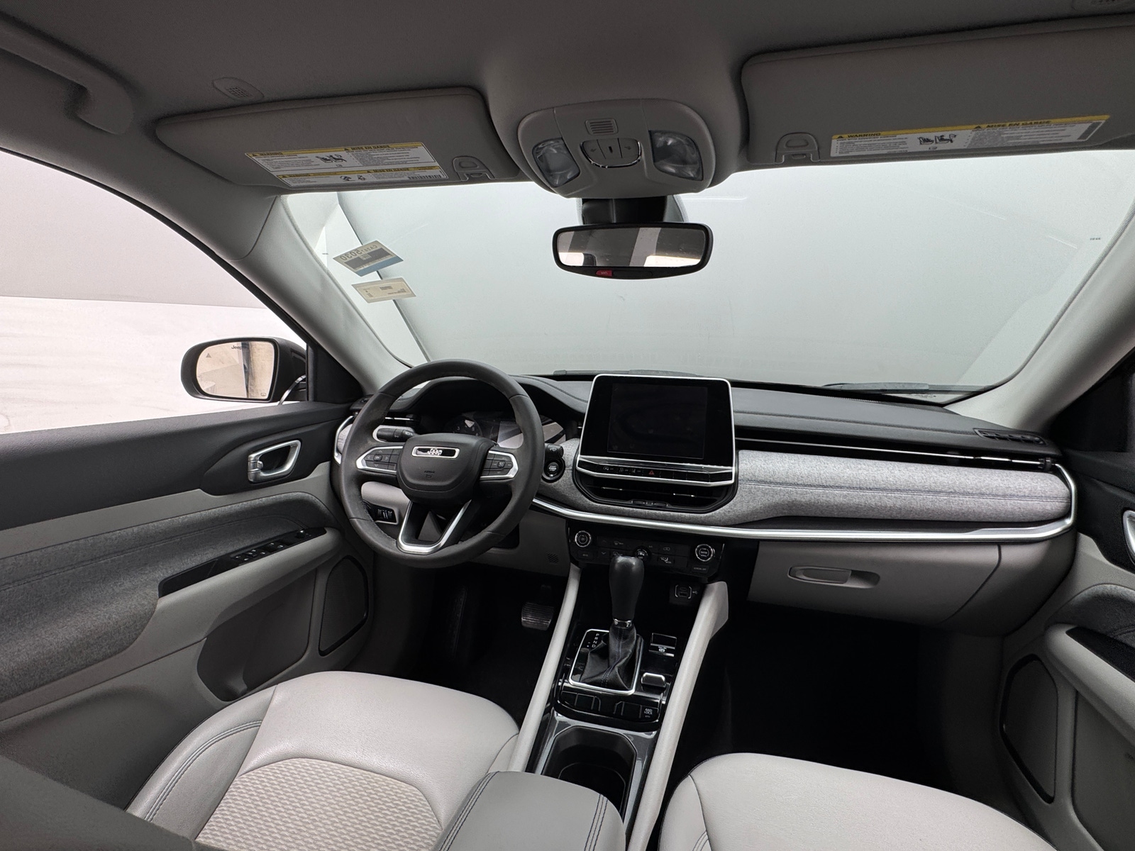 Thumbnail: 2022 Jeep Compass - 3