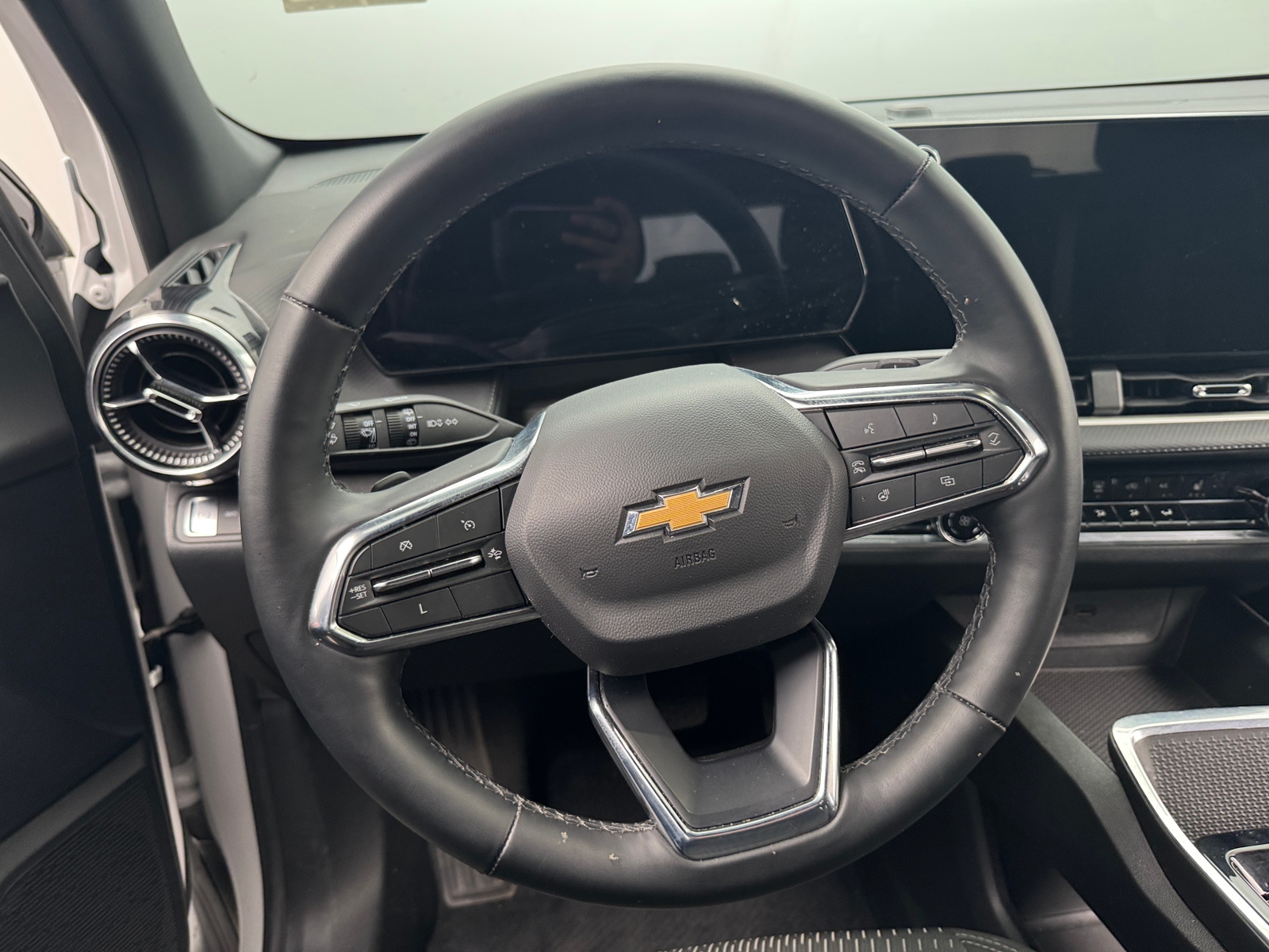 Thumbnail: 2025 Chevrolet Equinox - 5