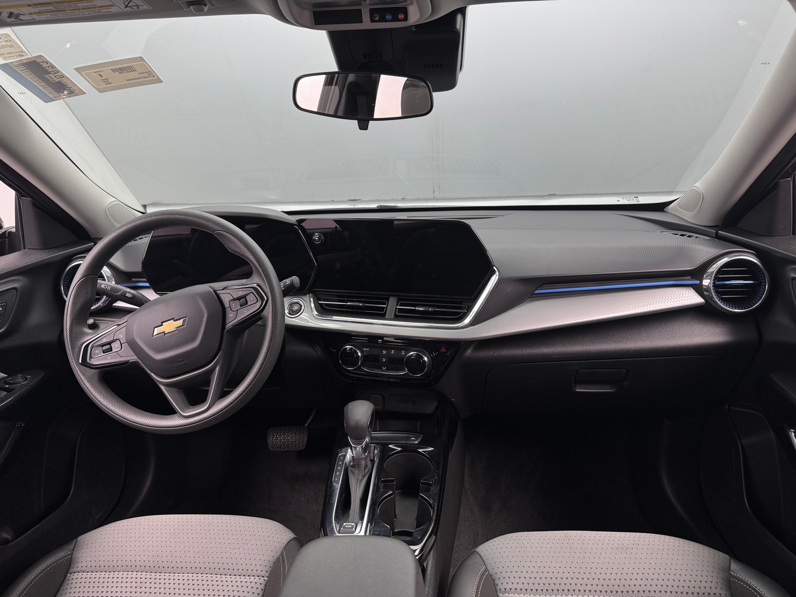 Thumbnail: 2025 Chevrolet Trax - 3