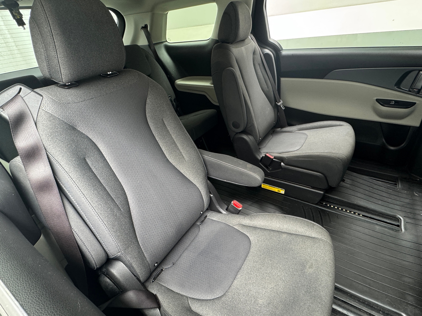 Thumbnail: 2024 Kia Carnival - 6