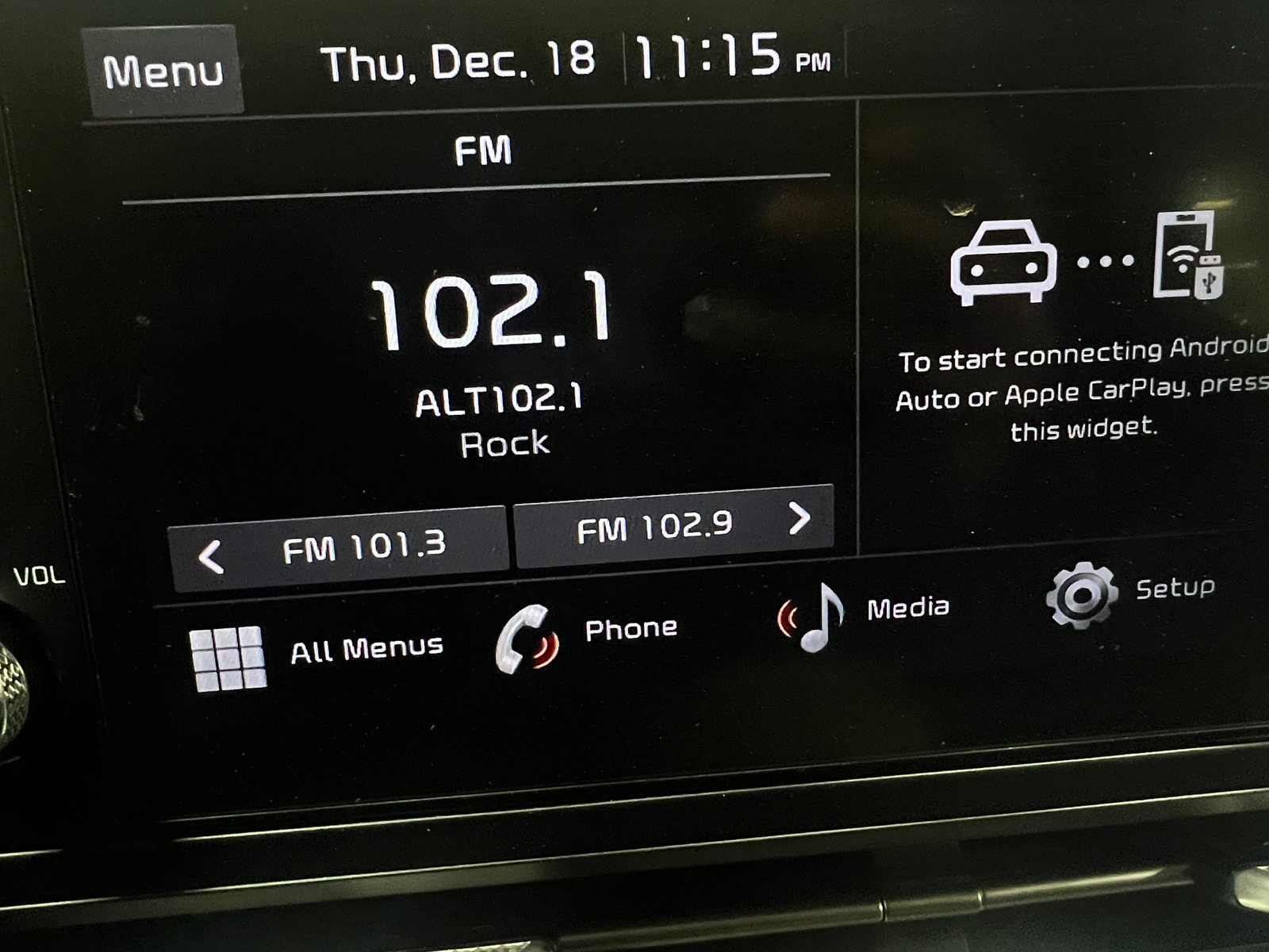 Thumbnail: 2024 Kia Carnival - 4