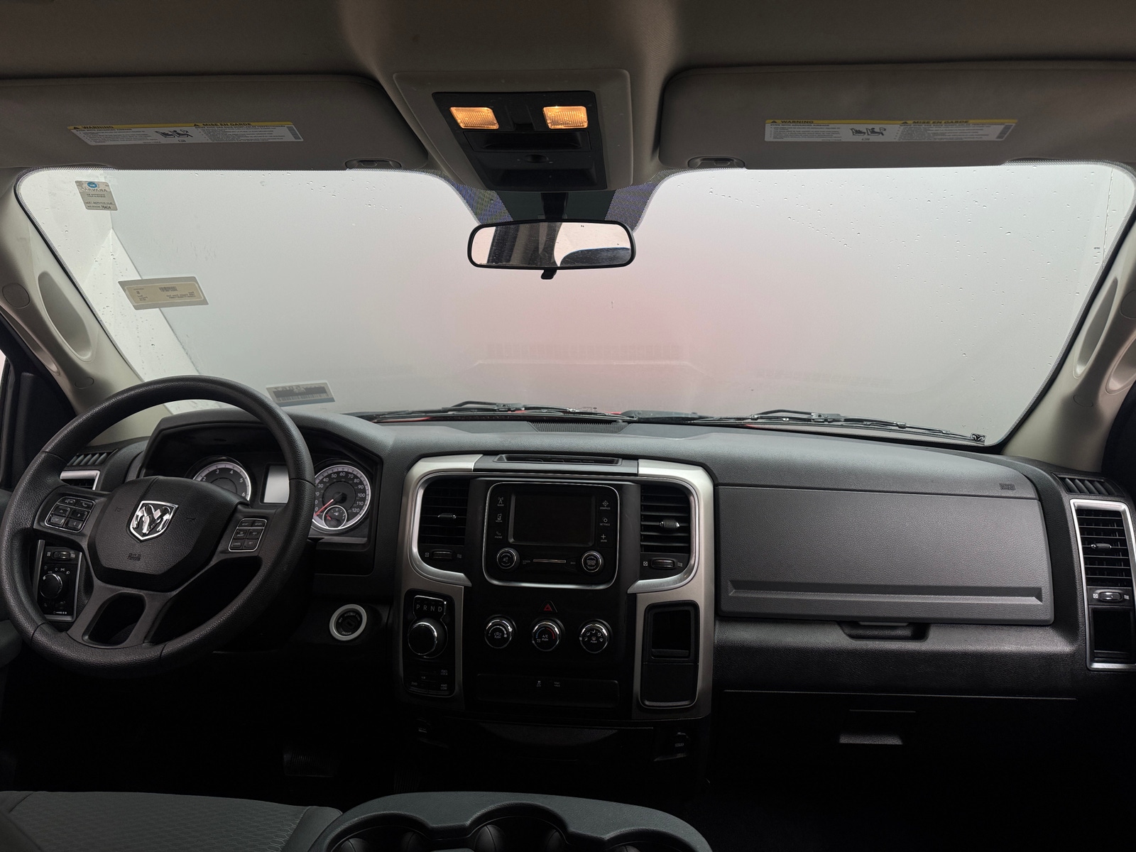 Thumbnail: 2019 RAM 1500 Classic - 3