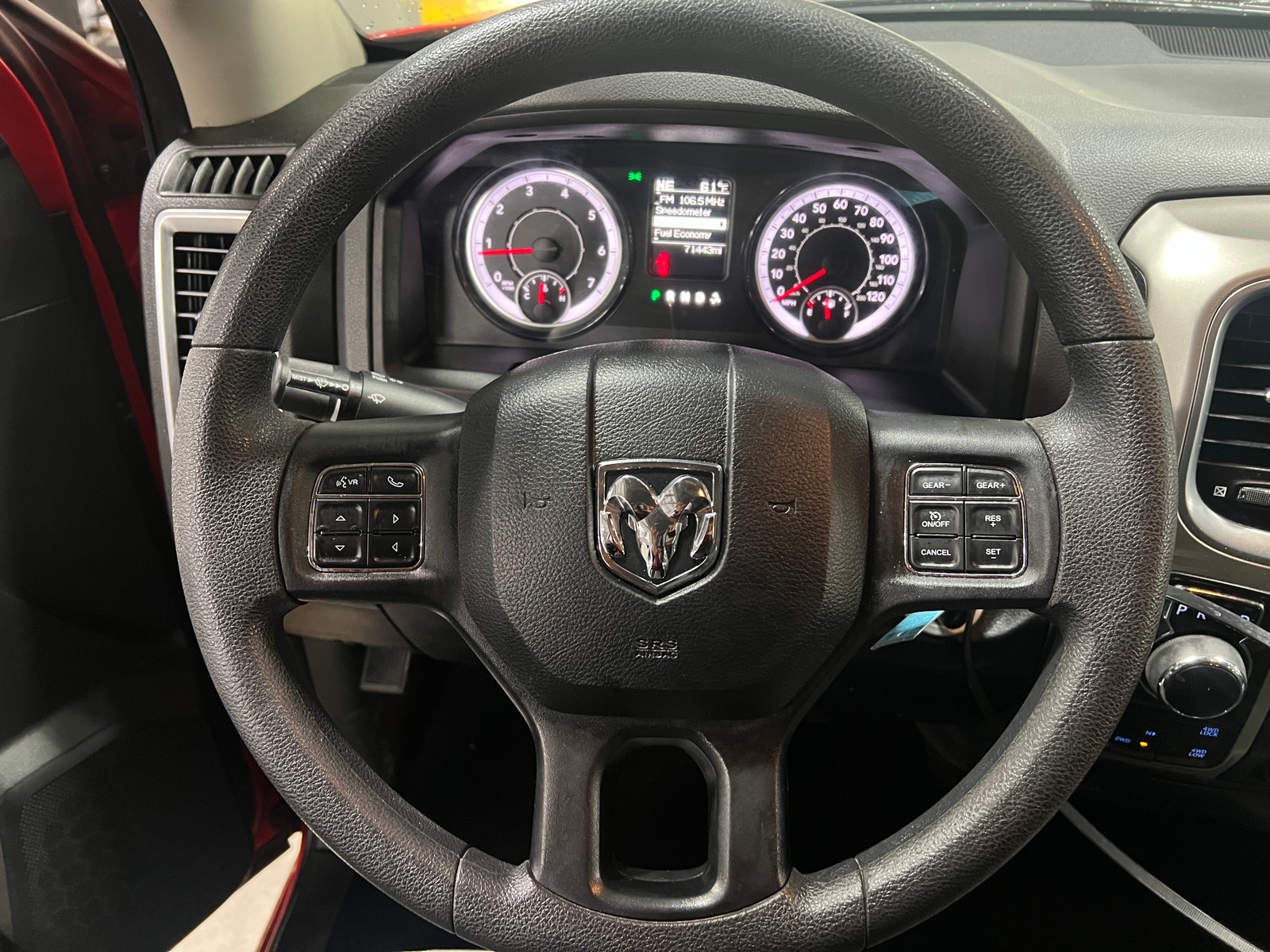 Thumbnail: 2019 RAM 1500 Classic - 5