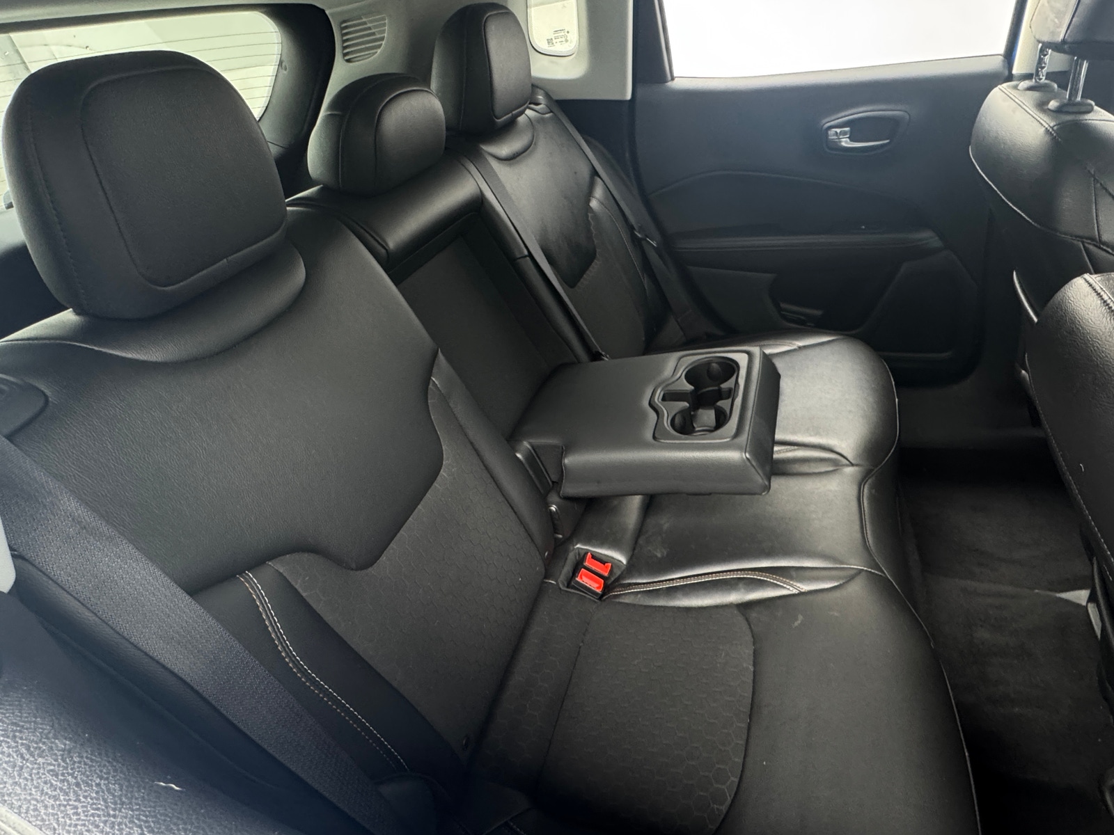 Thumbnail: 2018 Jeep Compass - 6